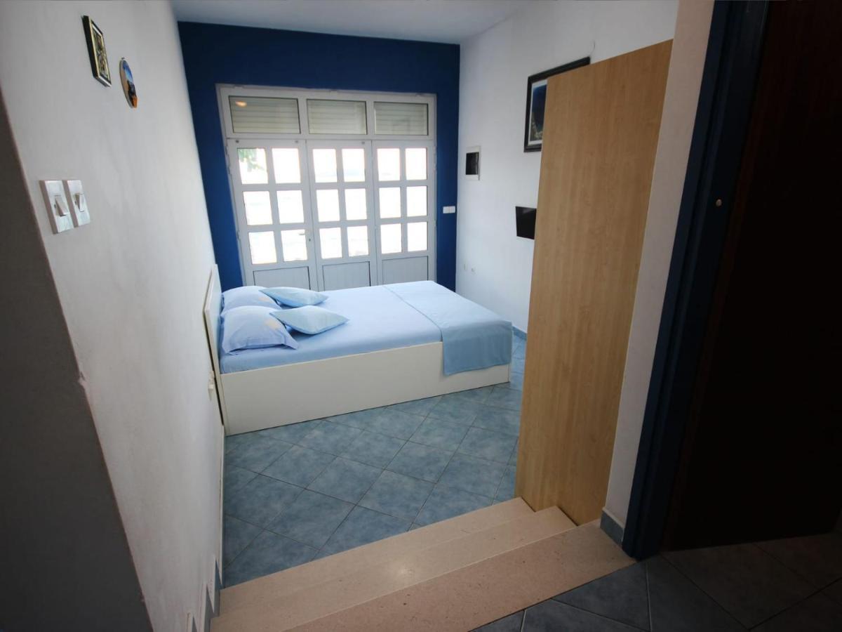 Zal Beach Apartments Прижба Экстерьер фото