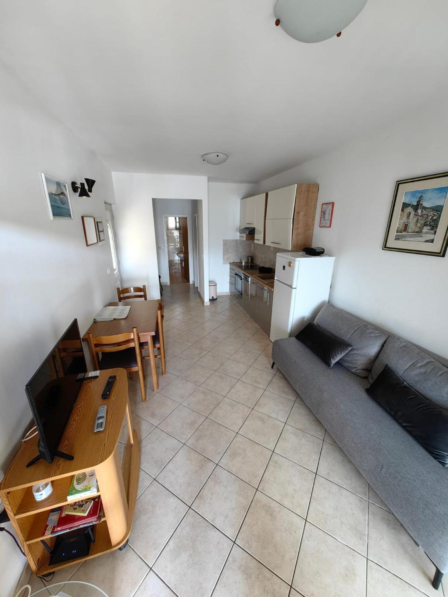 Zal Beach Apartments Прижба Экстерьер фото