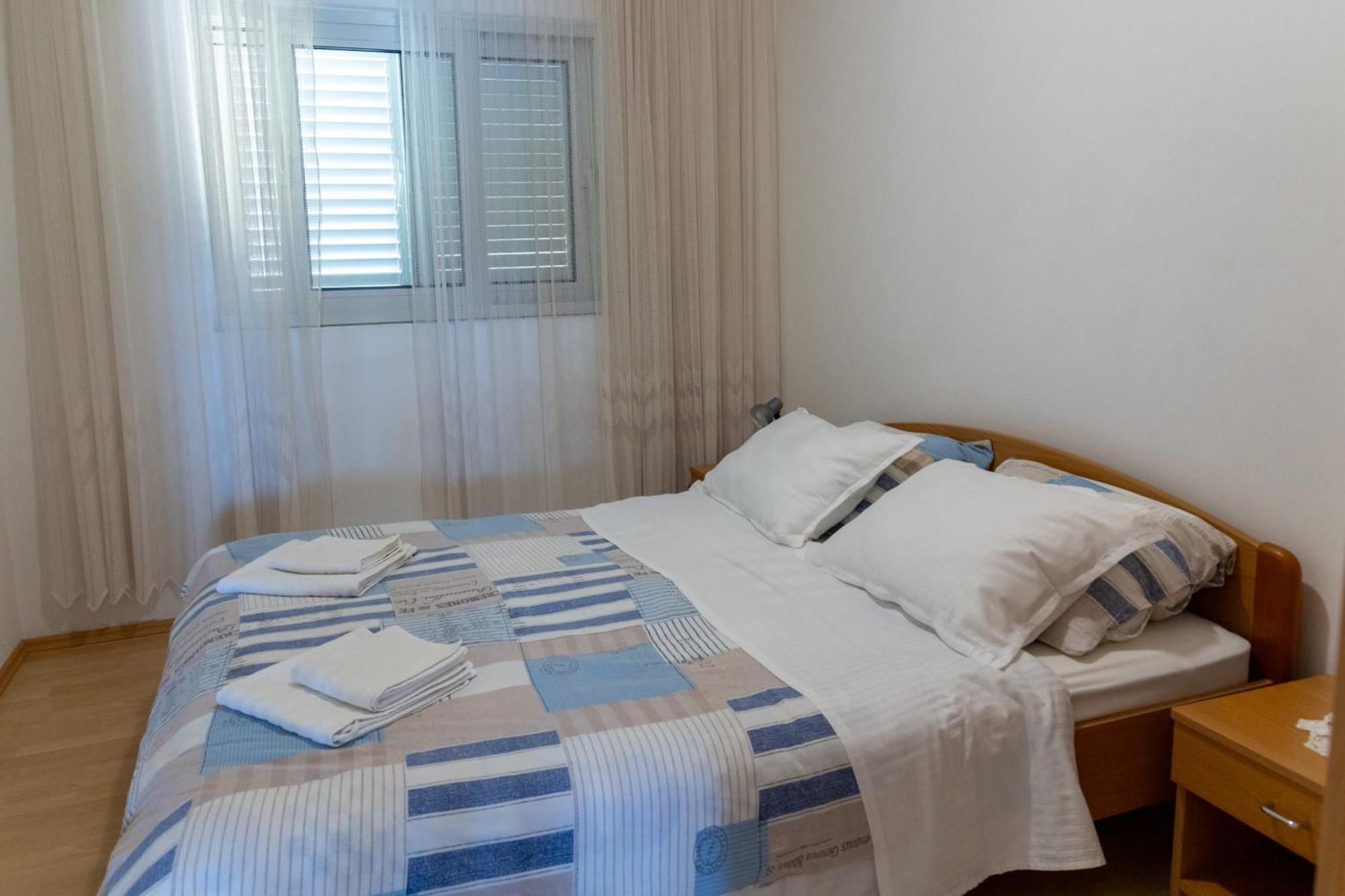 Zal Beach Apartments Прижба Экстерьер фото