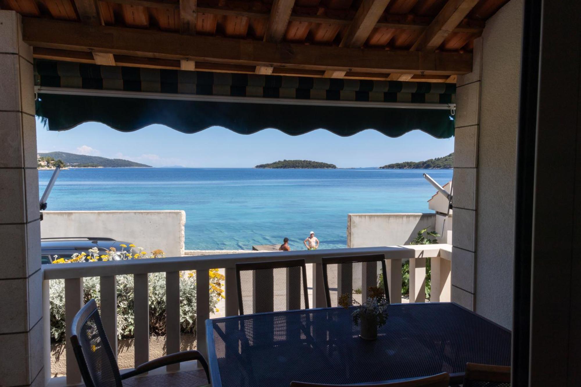Zal Beach Apartments Прижба Экстерьер фото