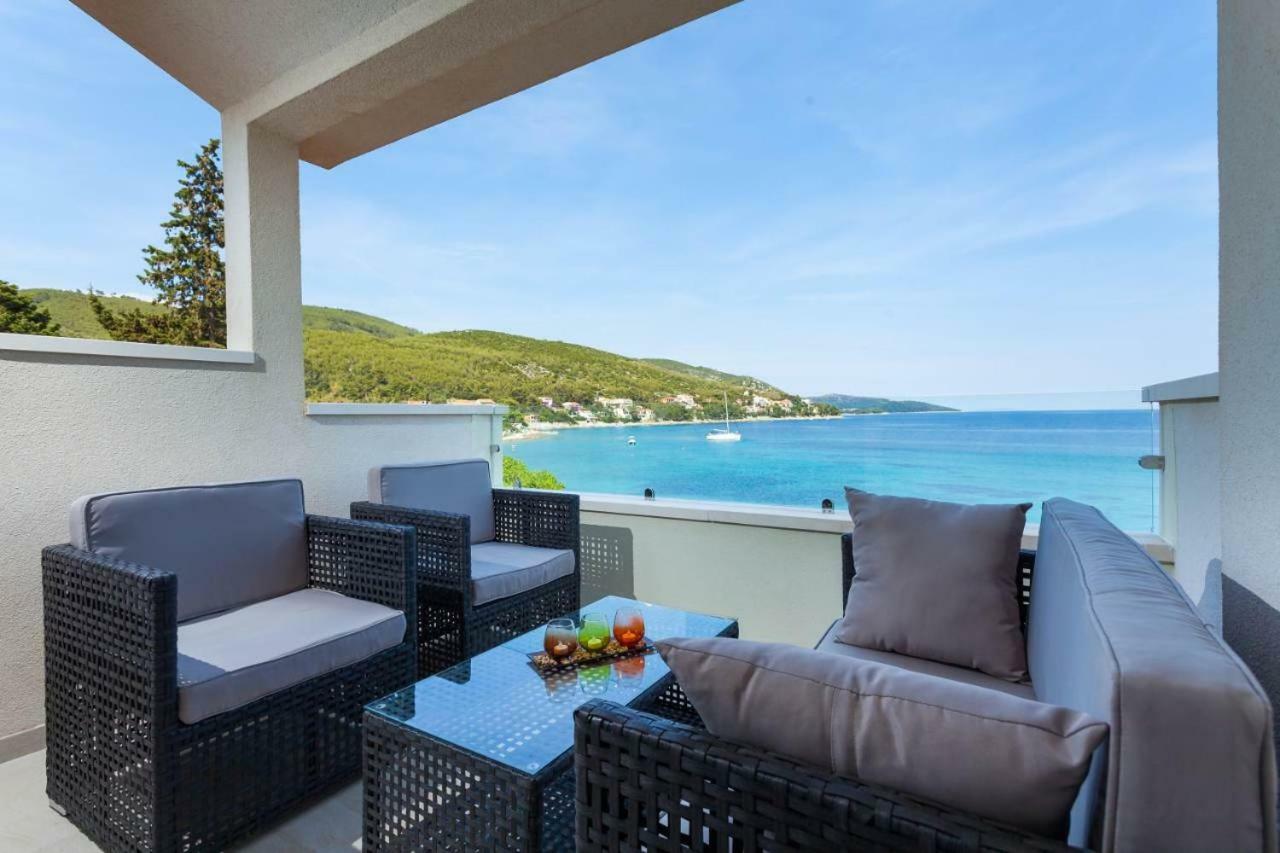 Zal Beach Apartments Прижба Экстерьер фото
