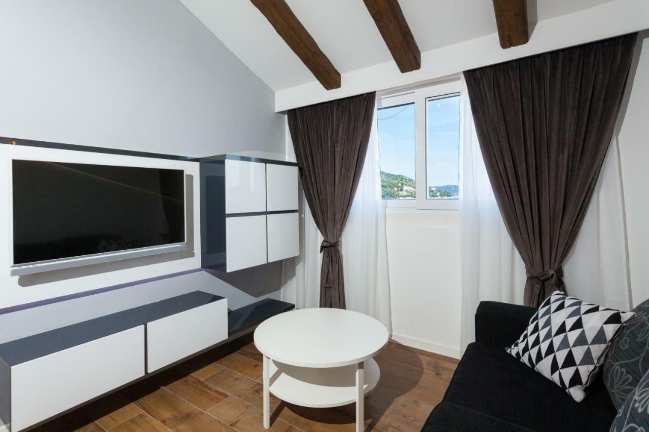 Zal Beach Apartments Прижба Экстерьер фото