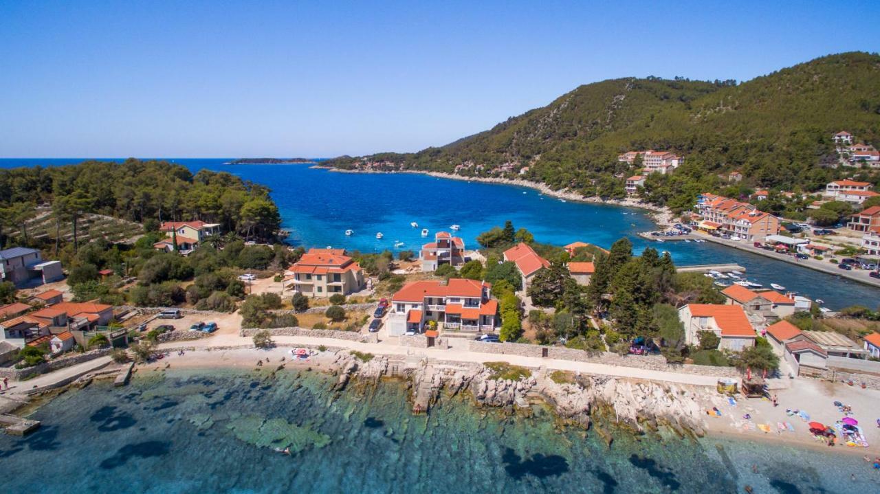 Zal Beach Apartments Прижба Экстерьер фото