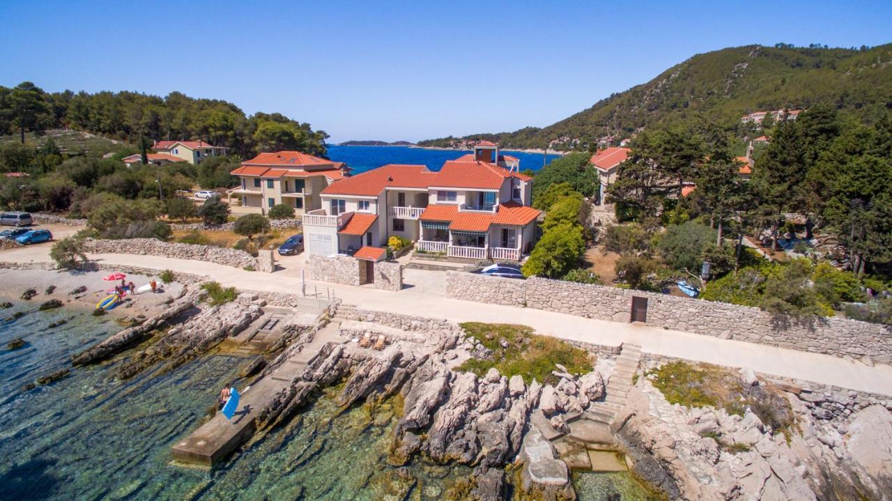 Zal Beach Apartments Прижба Экстерьер фото